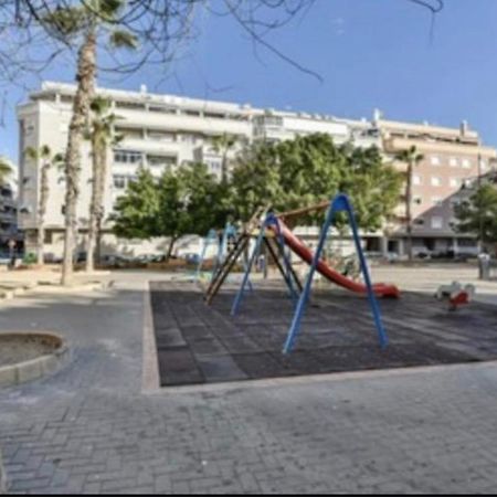 Apartamento Lola Torrevieja Esterno foto